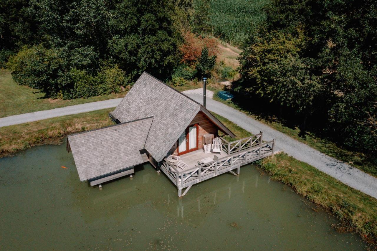 Aqualodge Hotel Insolite Ermeton-sur-Biert Экстерьер фото
