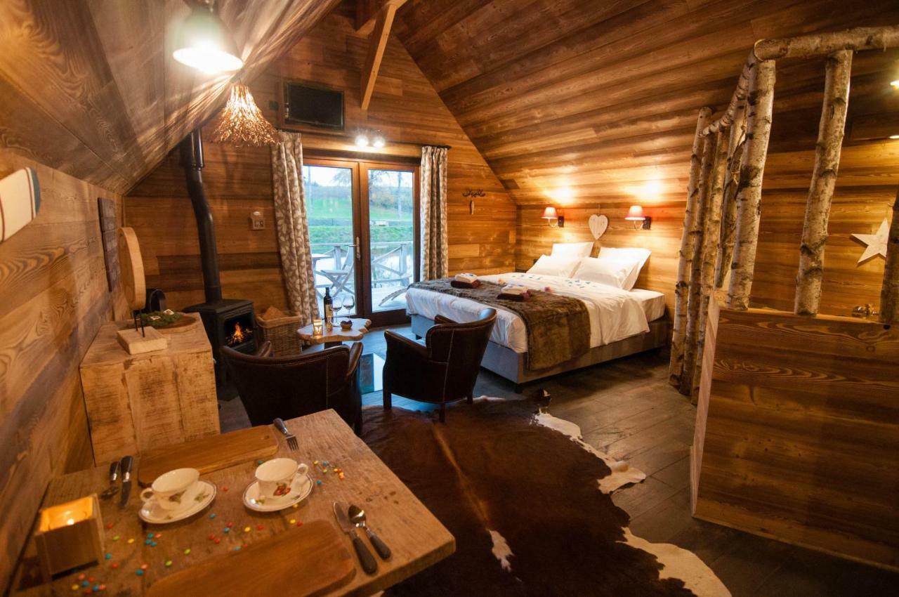 Aqualodge Hotel Insolite Ermeton-sur-Biert Экстерьер фото