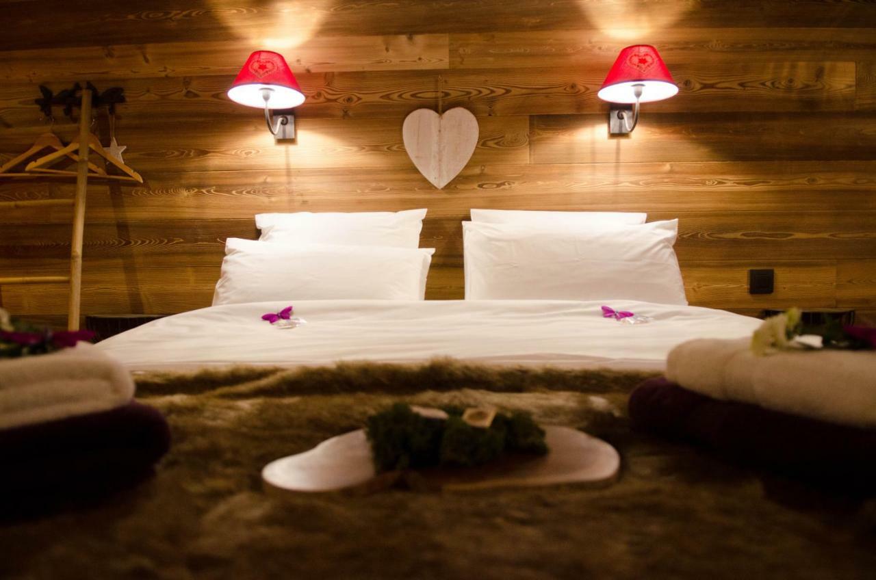Aqualodge Hotel Insolite Ermeton-sur-Biert Экстерьер фото