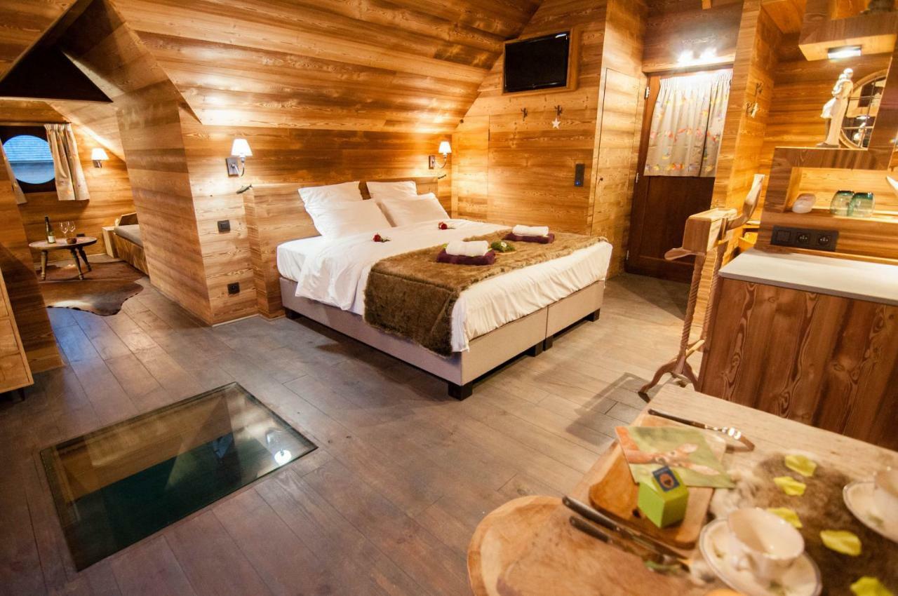 Aqualodge Hotel Insolite Ermeton-sur-Biert Экстерьер фото