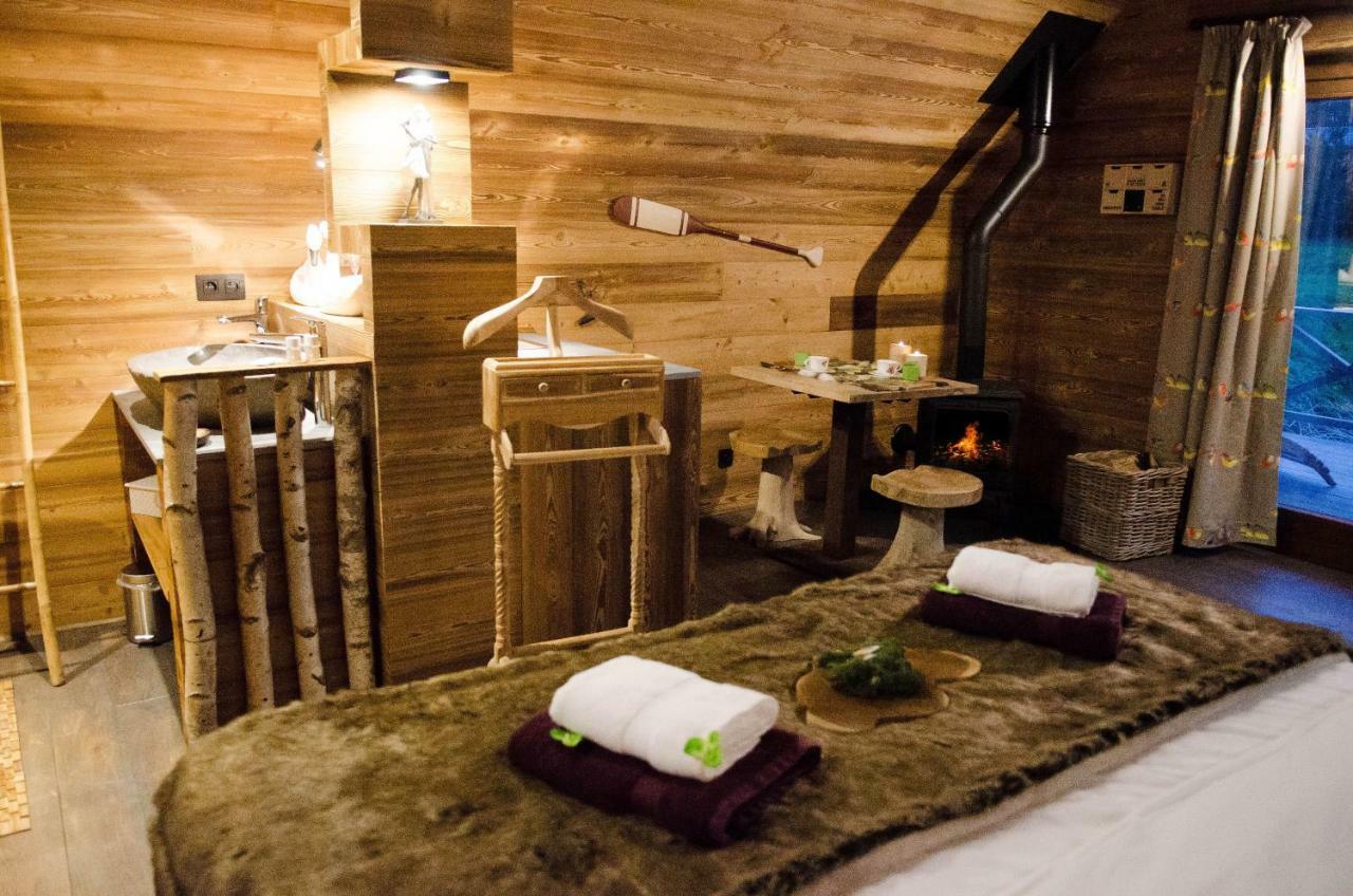 Aqualodge Hotel Insolite Ermeton-sur-Biert Экстерьер фото
